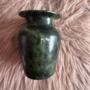 Vintage Egyptian alabaster vase